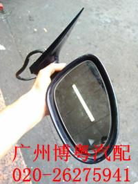 汽车换倒车镜贵吗多少钱(汽车倒车镜更换费用解析，价格究竟如何？