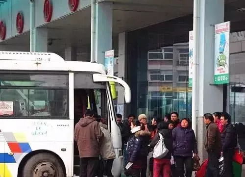 岳阳多少路车到汽车站啊(岳阳多少路车到达汽车站，公共交通指南)