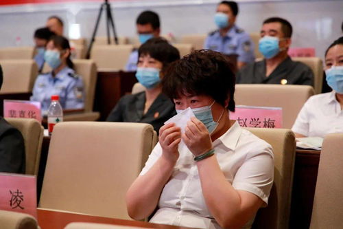 华为电脑怎么看年份(华为电脑查看年份的方法及其背后的故事) 华为电脑怎么看年份(华为电脑查看年份的方法及其背后的故事)