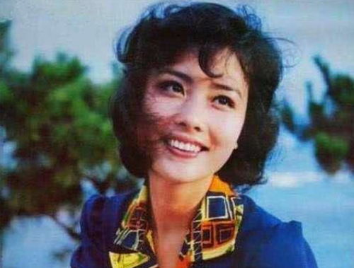 杜淳妻子王灿回应“二胎生儿子”杜淳妻子王灿回应二胎生儿子,生活的真实与美好) 杜淳妻子王灿回应“二胎生儿子”杜淳妻子王灿回应二胎生儿子,生活的真实与美好)
