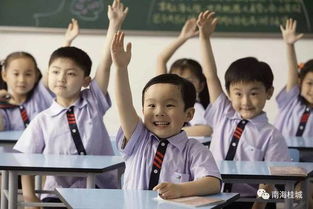 老人一上午转场听课领了65个鸡蛋