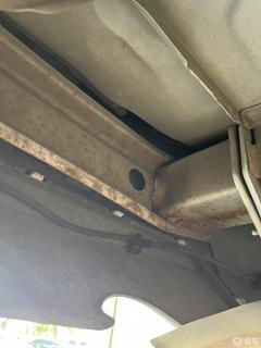 换汽车保险杠多少钱