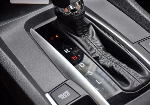 汽车开到多少转才有油门