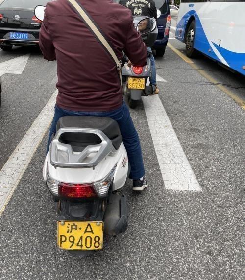 电动汽车挂牌要多少钱 电动汽车挂牌要多少钱