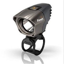 led汽车灯是多少流明