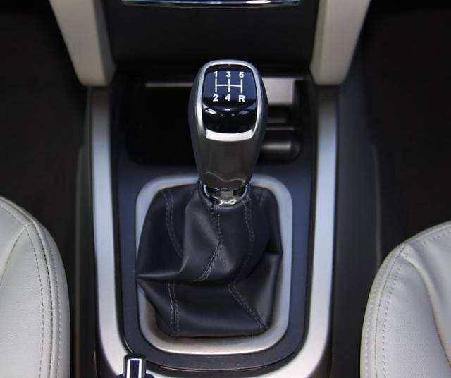 汽车换挡保养多少钱