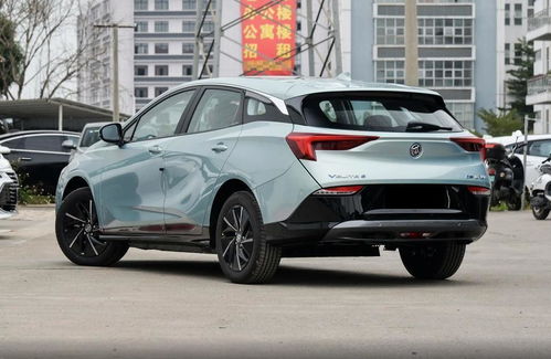 蔚蓝汽车首付多少万