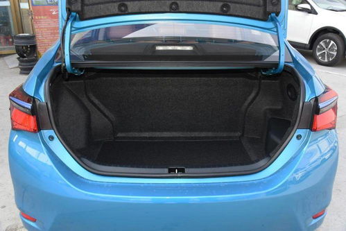 汽车换门皮多少钱