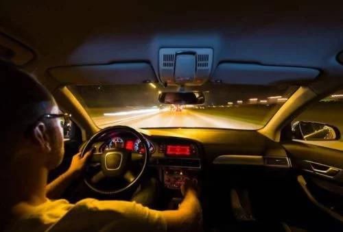 汽车跑高速多少公里熄火 汽车跑高速多少公里熄火