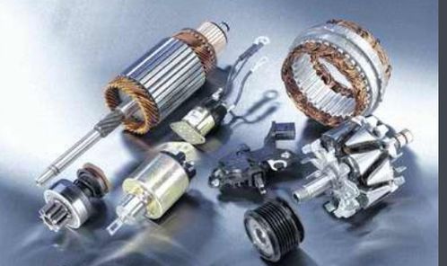 汽车启动曲轴转多少转