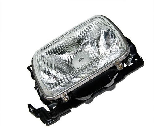 汽车右边大灯总成多少钱