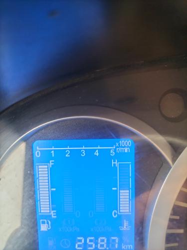 汽车水温表一格多少度