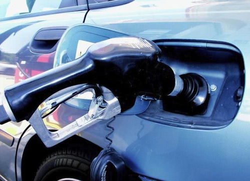 小汽车1箱油多少升