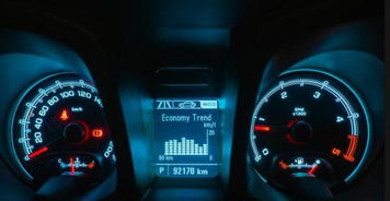 汽车最节油多少合适