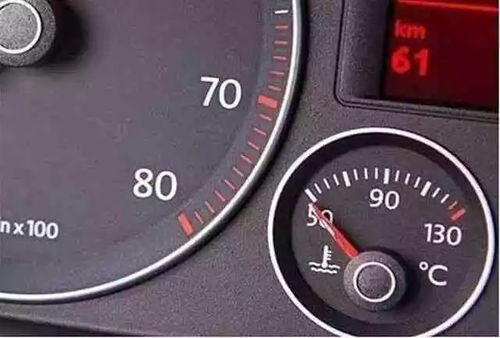早晨汽车水温18度多少