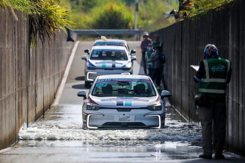 汽车剩余续航多少公里