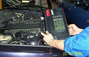 汽车焗漆多少钱 汽车焗漆多少钱