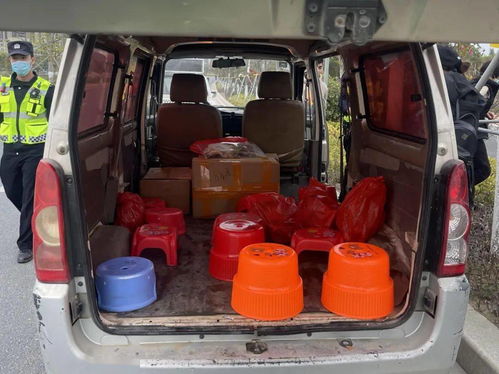 汽车多少人超载