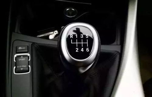 汽车转速多少换挡合适