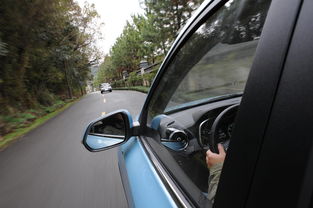 汽车2秒可加速多少转