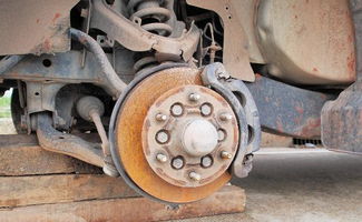 更换汽车水泵多少钱