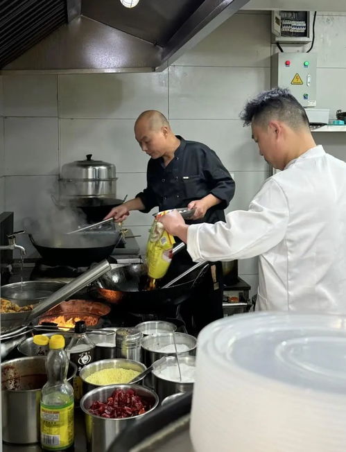 菜场提供“代炒”服务 上班族乐了 菜场提供“代炒”服务 上班族乐了