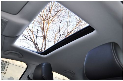 汽车装天窗多少钱 汽车装天窗多少钱