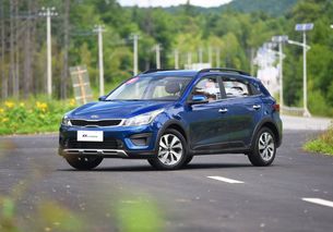 轩逸汽车黑漆多少钱