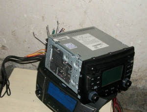 汽车cd多少瓦的