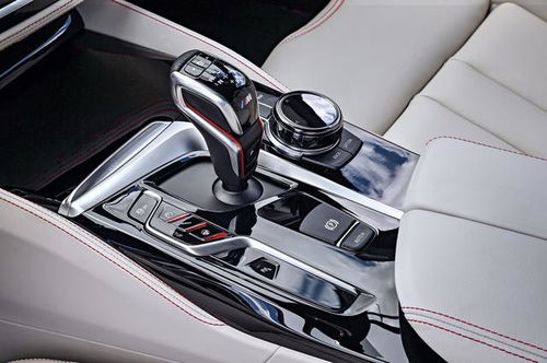 汽车挂多少档最合适视频 汽车挂多少档最合适视频