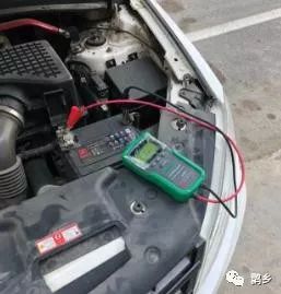 汽车发电用多少油最好