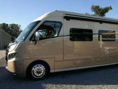 小汽车租赁一天多少钱