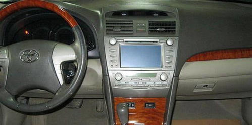 汽车中控液晶屏多少钱