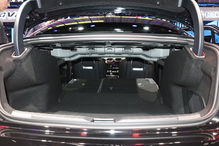 汽车尾箱距离多少