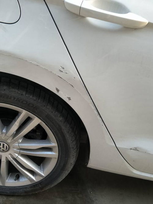 汽车大灯刮漆多少钱