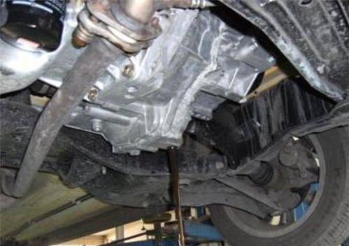 汽车换变速箱油要多少钱 汽车换变速箱油要多少钱