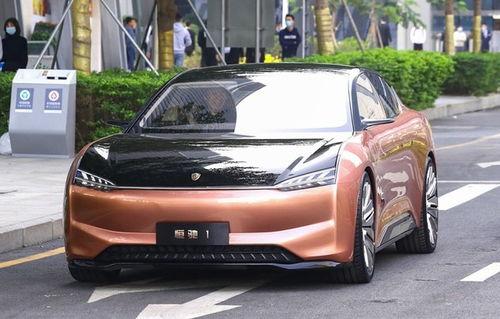 汽车拼接缝隙多少