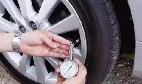 汽车胎压多少可以换轮胎