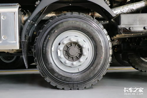 低速汽车有多少吨底盘