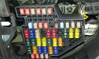 汽车换保险丝多少钱