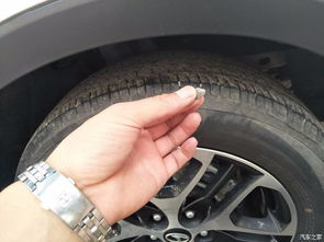 夏天小汽车胎压多少