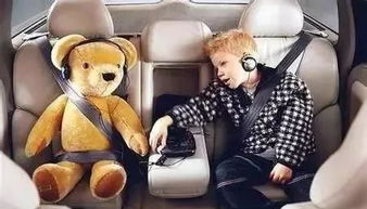 汽车前排坐小孩罚款多少