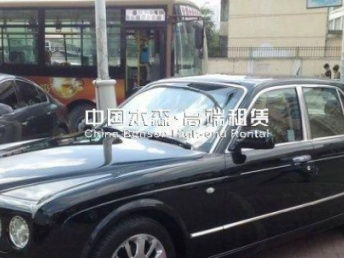 汽车颜色换成黑色多少钱