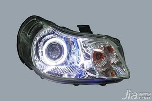 汽车氙气大灯多少钱