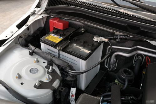 家里汽车电瓶多少伏好