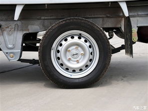 小汽车不能载重多少 小汽车不能载重多少