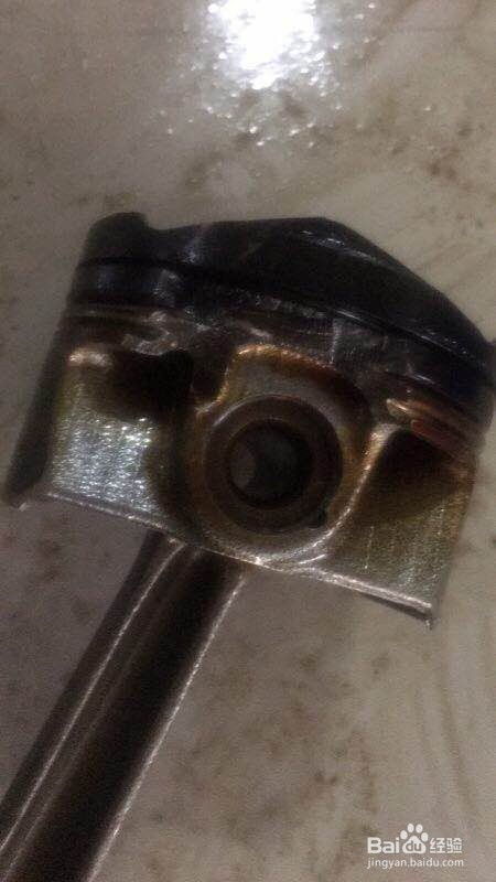 冬天汽车机油选多少w