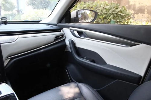 过去多少辆汽车翻译