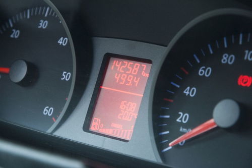 普通小汽车多少升油啊