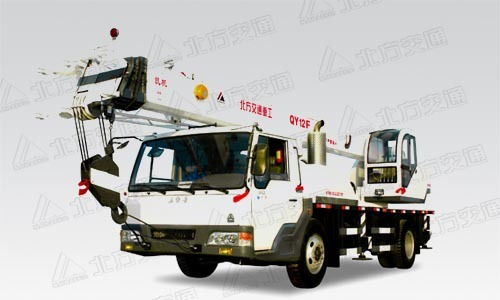 汽车起重机有多少公斤